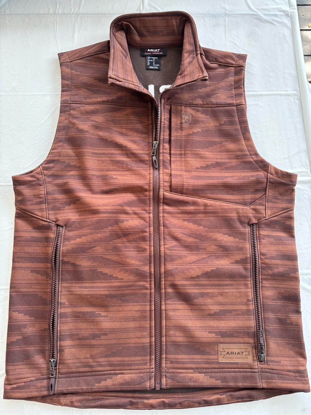 Ariat Men's Rust Brown Patterned Softshell Vest